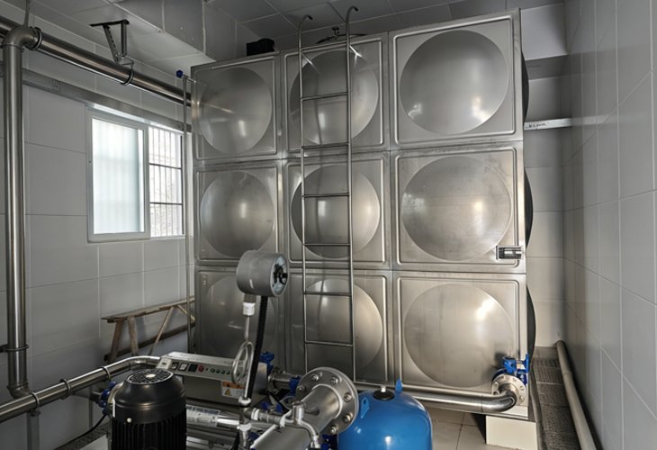 welded stainless steel water tank3