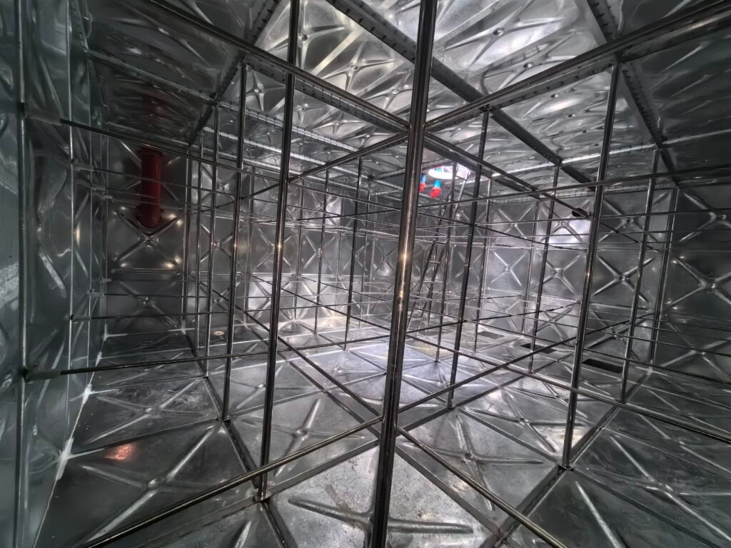 Composite Stainless Steel Water Tank