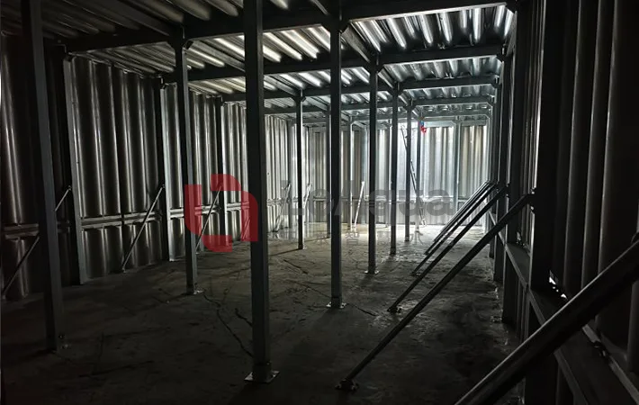 underground stainless steel water tank inside