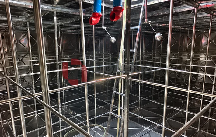 Distributed solar power generation project water tank Inside