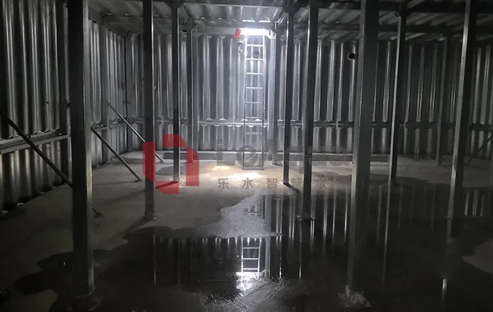 Water Storage System-Water Tank Inside